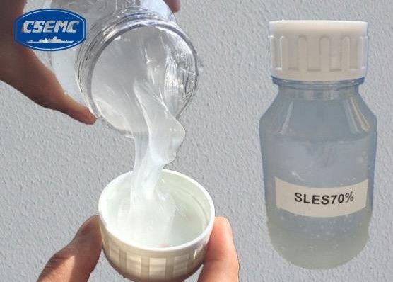 Chiny Kosmetyczny środek powierzchniowo czynny Lauryl eteru alkilowego 68585-34-2 SLES AES 70 REACH dostawca